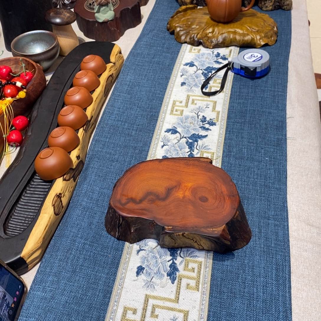 缅甸花梨木随形底座20.5-12-5