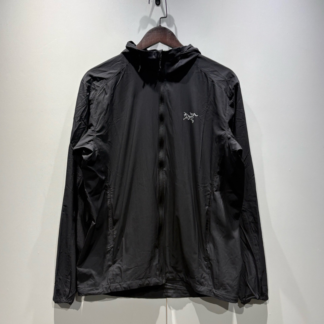 未使用 ARC'TERYX/始祖鸟 Nodin系列轻薄防风立领外套 m码 0942
