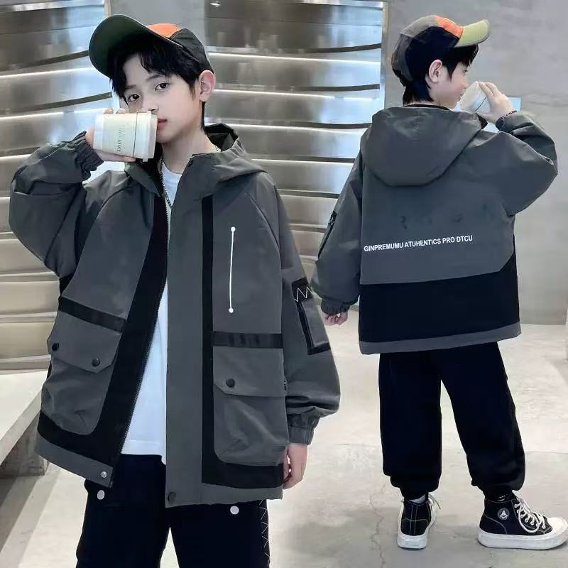 503265  优选韩版儿童时尚春款休闲冲锋衣潮流外套
