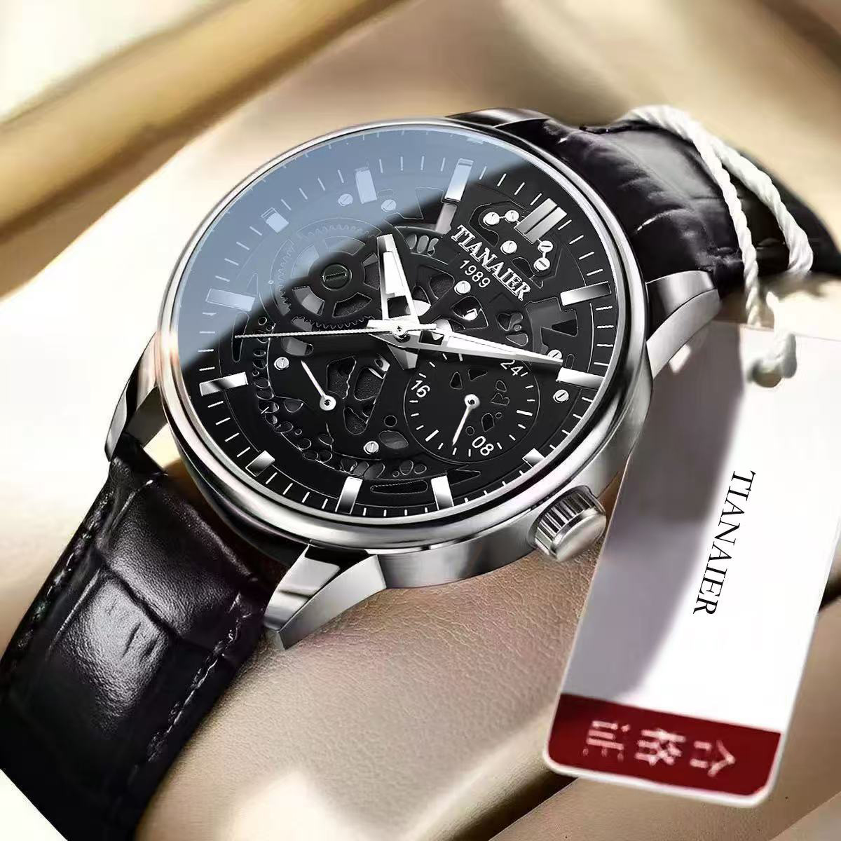 全新未使用 手表男士时尚潮流皮带腕表-空