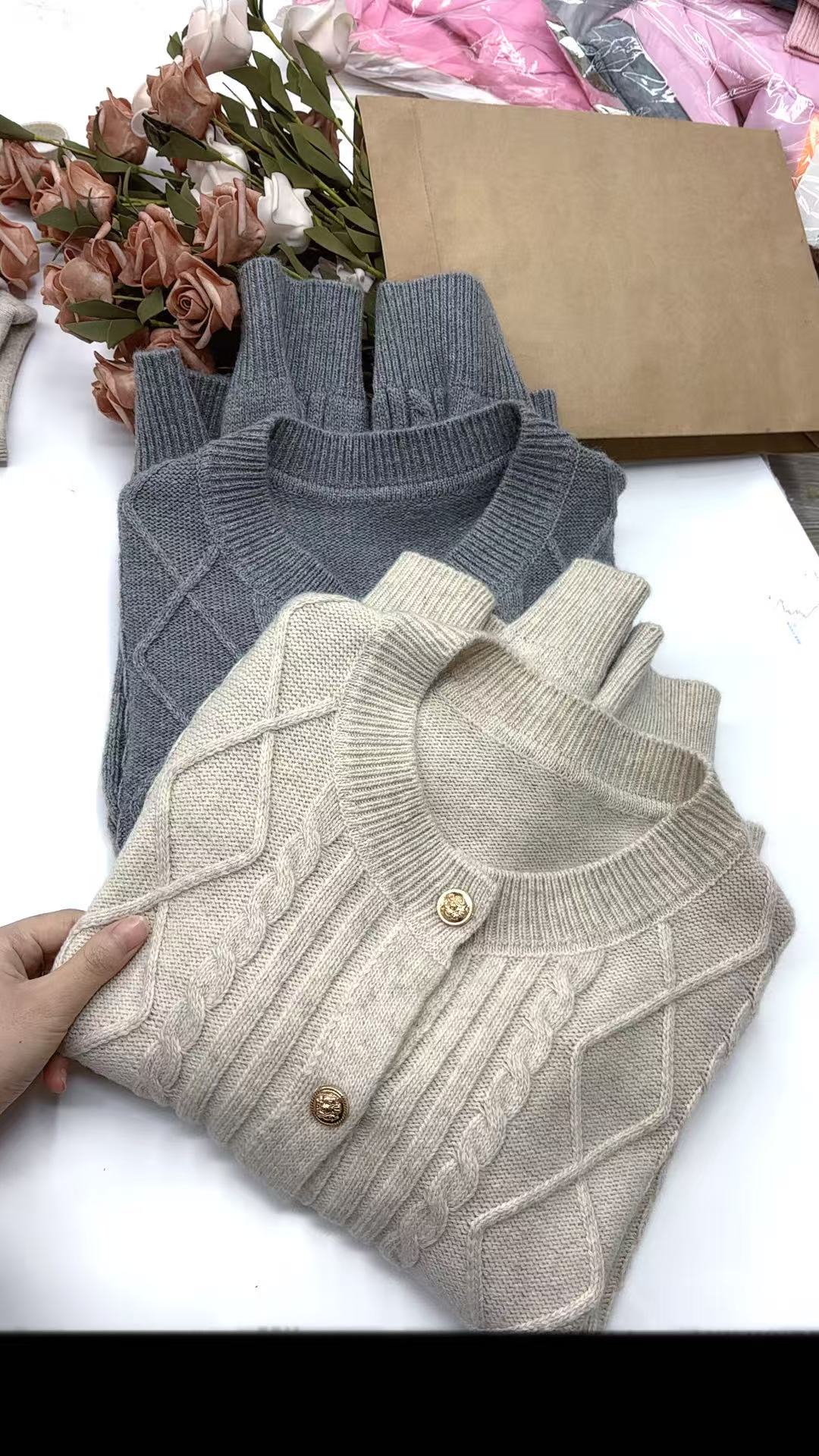 【静静家】秋冬新款菱形百搭麻花圆领纯色开衫长袖毛衣上衣f1911