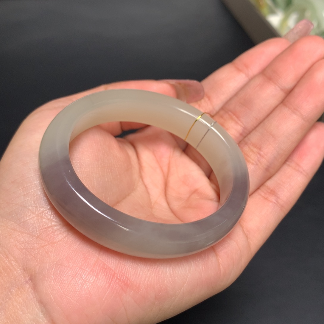 和田玉手镯未镶嵌50