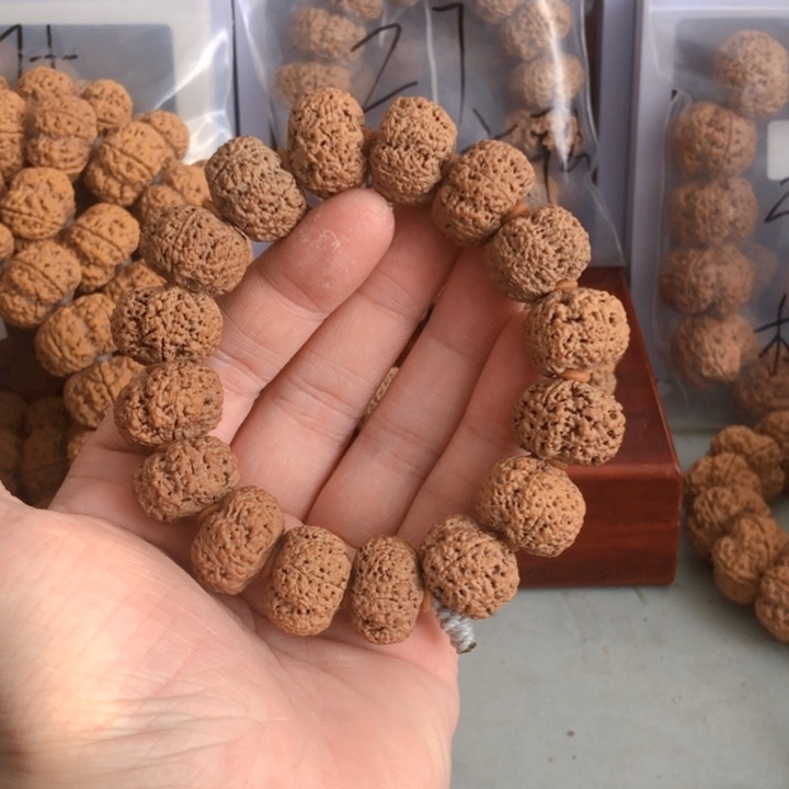 金刚菩提吊坠夹板