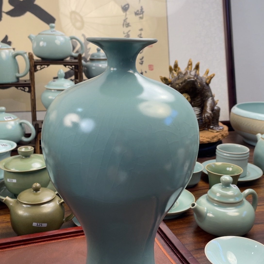 瑕疵163号梅瓶仿古釉水28公分……$