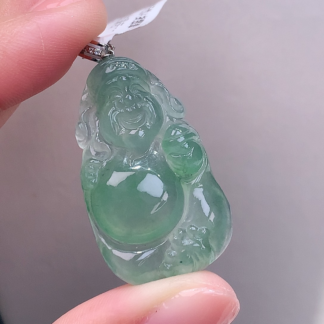 颈饰18K金镶嵌翡翠冰甜绿财爷