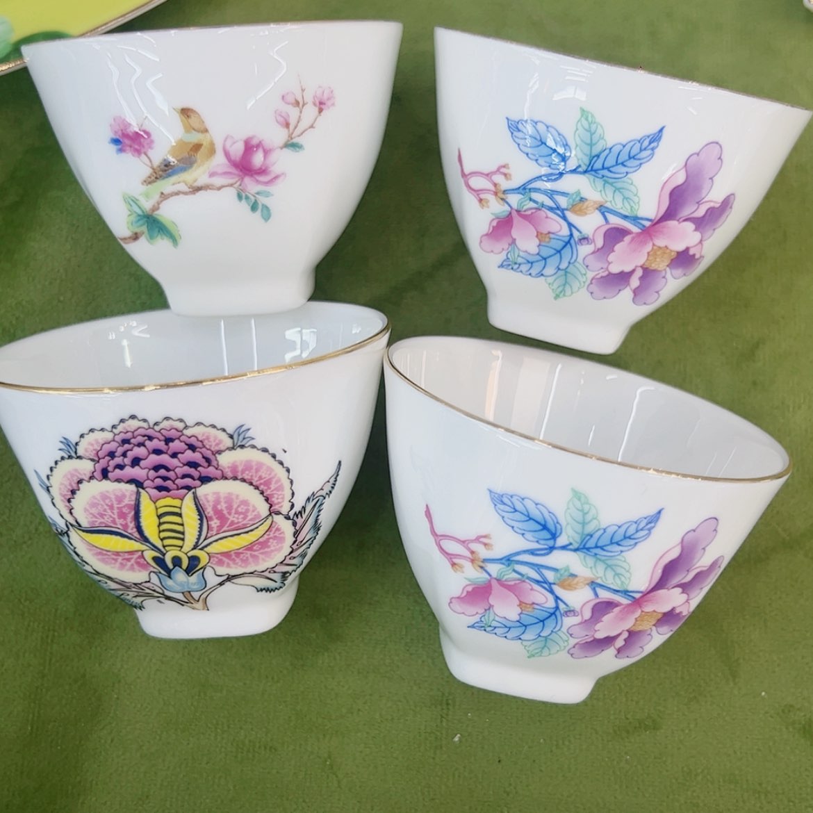 【闪购商品】骨瓷4个: