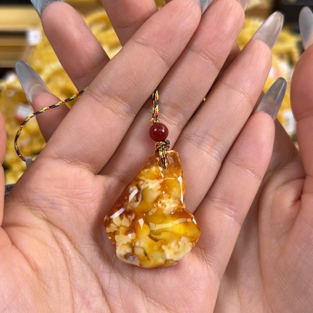 裸石琥珀未镶嵌禅****瓷花蜡