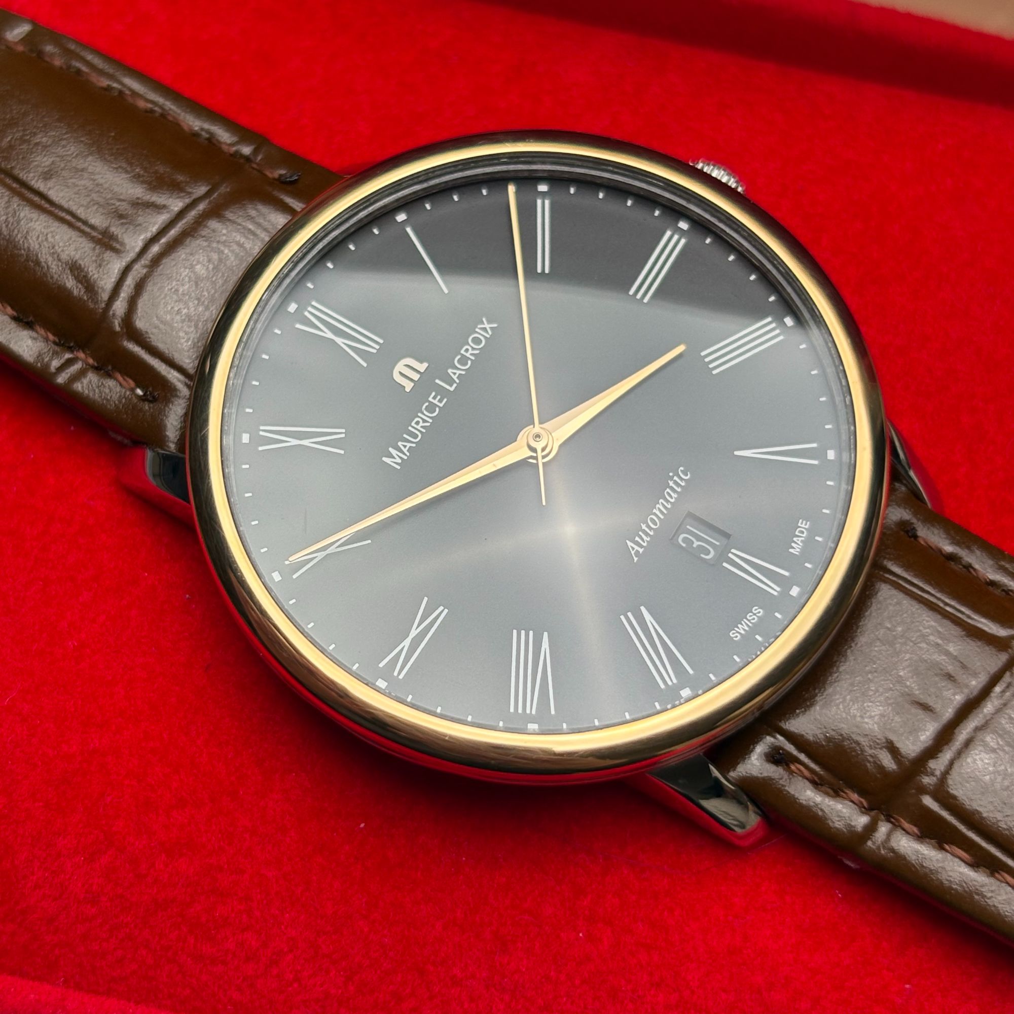 99新 MAURICE LACROIX/艾美表 黑盘18k金圈38mm