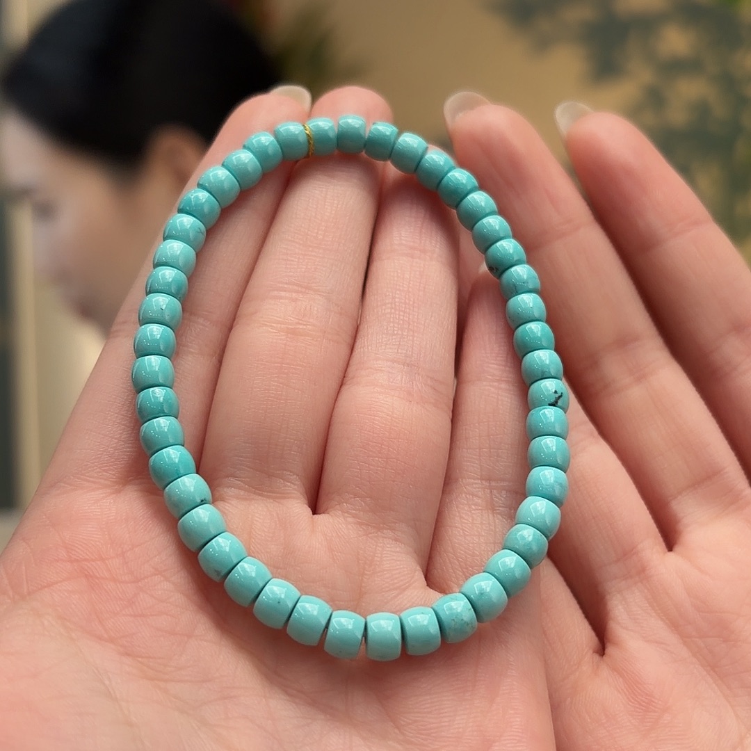 绿松石未镶嵌颈饰