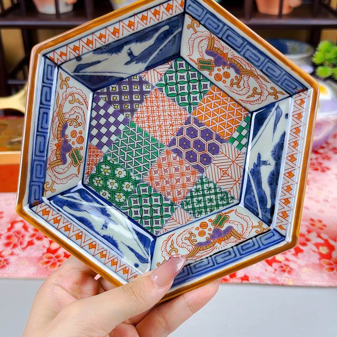 他家茶具瓷器真美！！