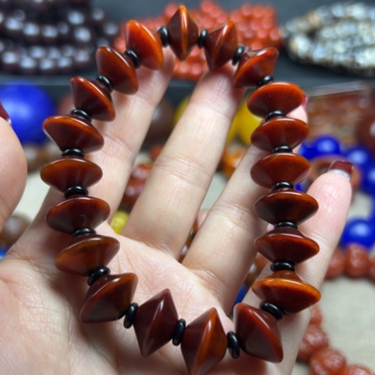 玛瑙/玉髓颈饰未镶嵌