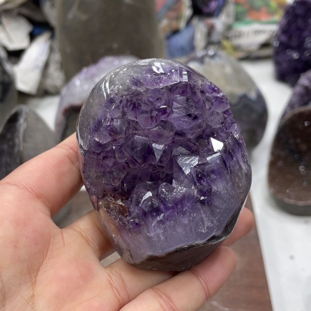 紫晶大型摆件（非配饰）未镶嵌