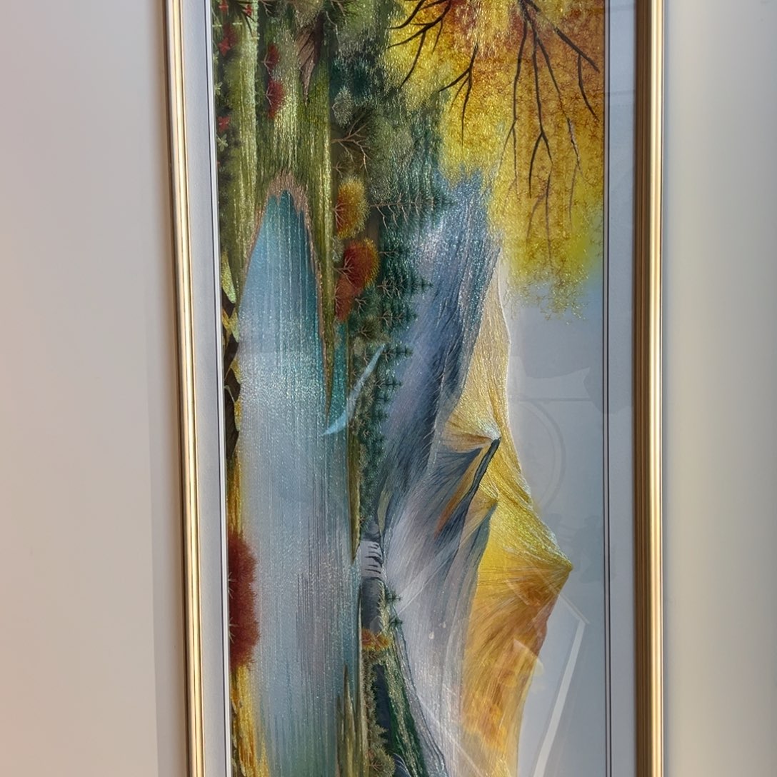 横款金色实木，不安装