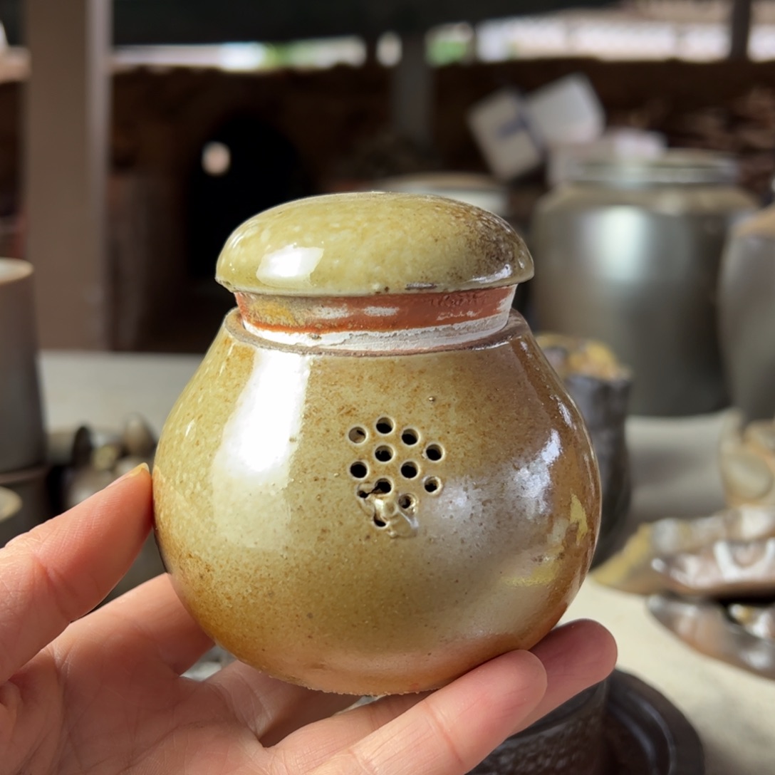 贵台龙窑柴烧茶器A272