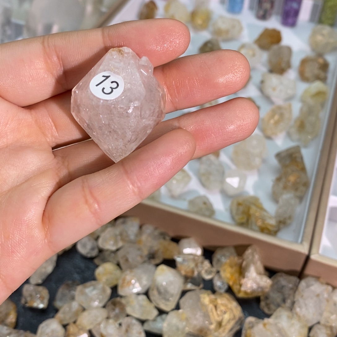 未镶嵌珠宝半成品水晶