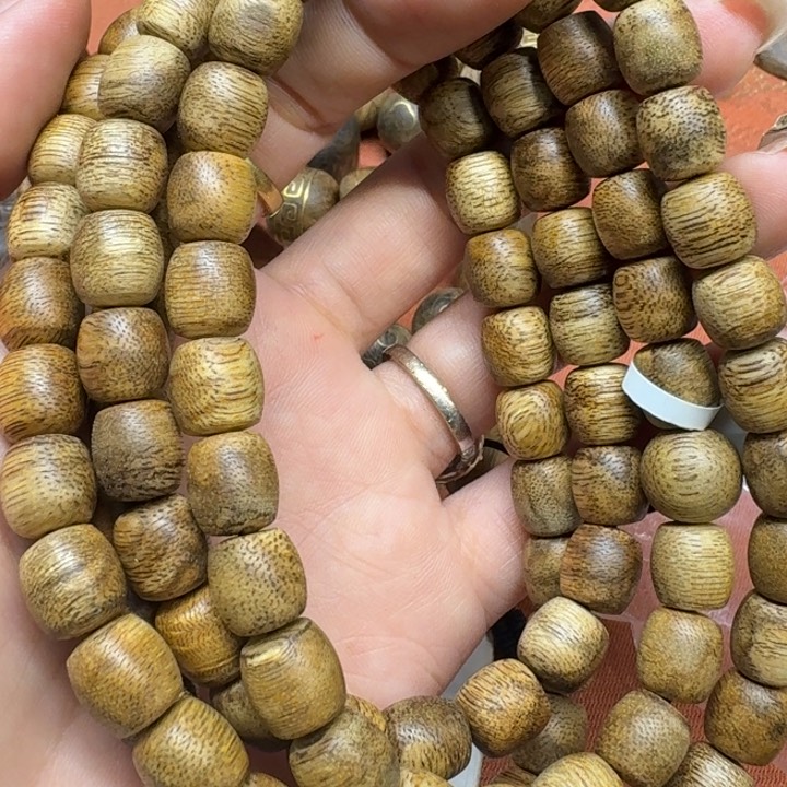 沉香手串馨安居沉香定制款