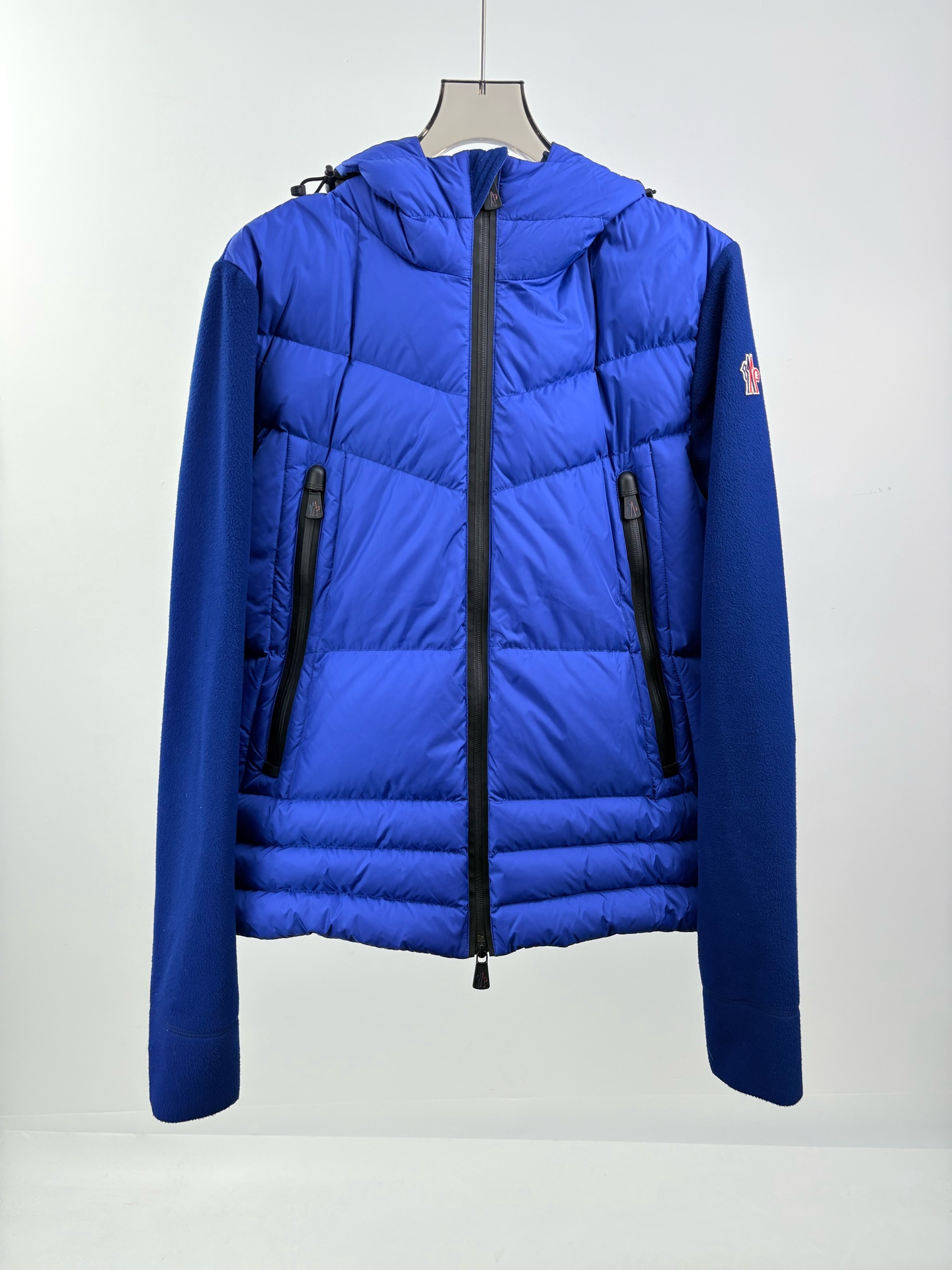 99新 MONCLER 盟可睐新款MAGLIA前后拼接薄款羽绒服 XL码 15198