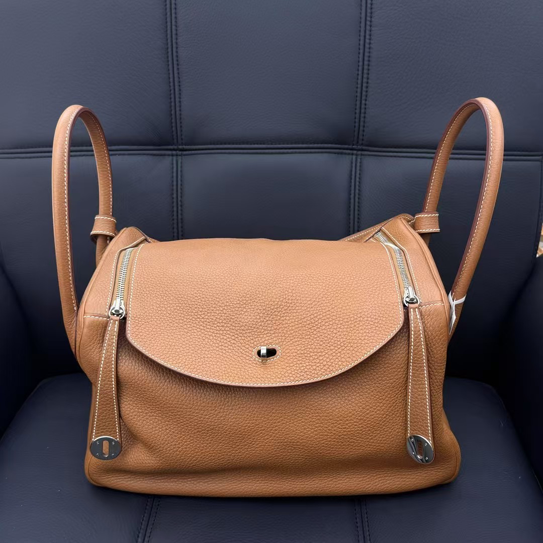 99新 Hermes/爱马仕 Lindy 34 银扣 金棕色 T刻包98871016