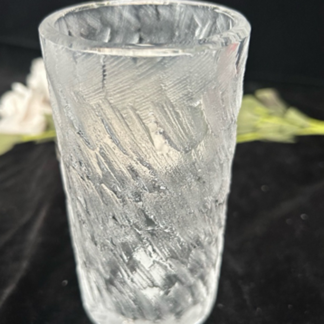 手工原矿水晶直身杯，200毫升左右，微瑕，特价