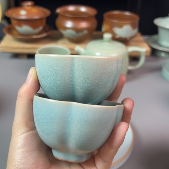 杯微瑕，不带礼盒，