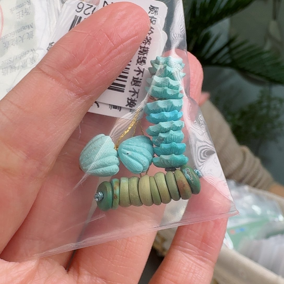 绿松石珠宝奇石未镶嵌