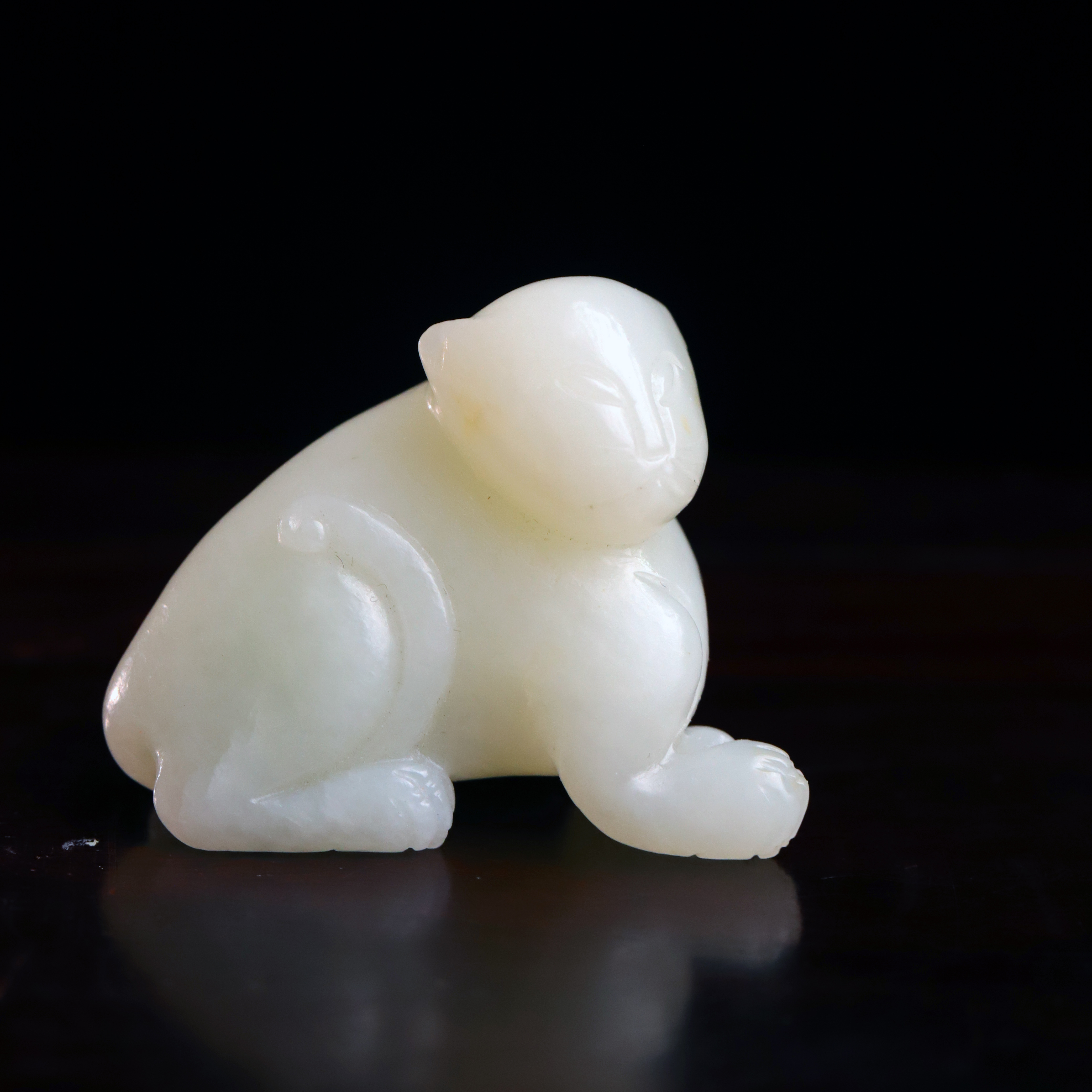 清代和田玉瑞兽花件