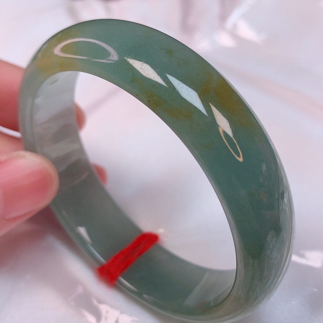 翡翠手镯（贵妃镯）未镶嵌53