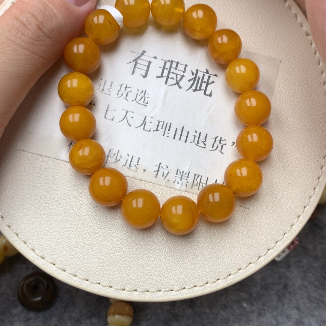 琥珀未镶嵌珠宝奇石30