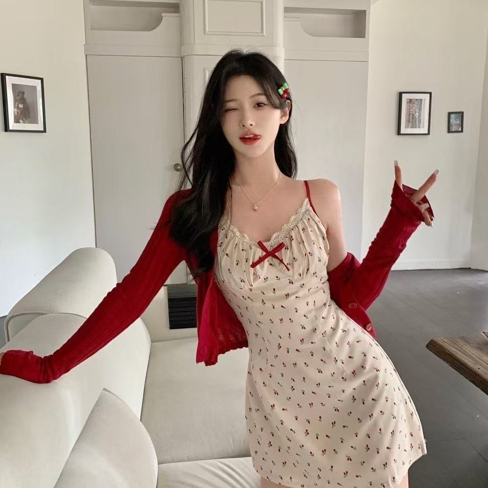 连衣裙蕾丝修身春夏季碎花法式碎花吊带中长裙甜美阴阳师联名裙子