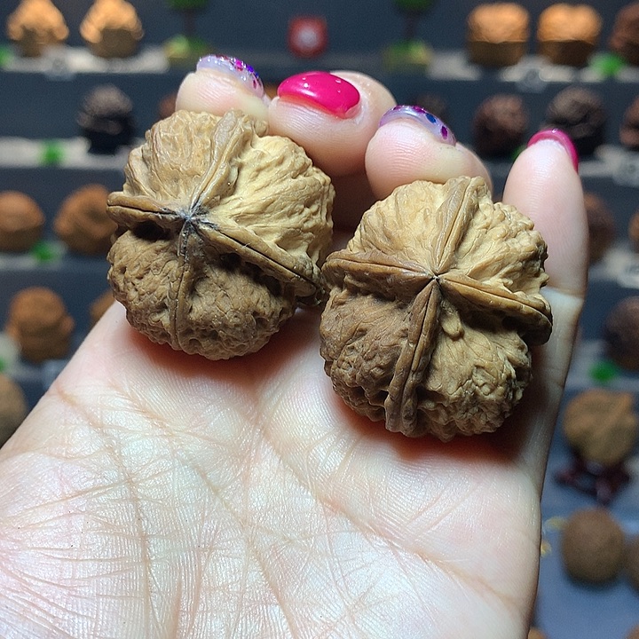 吊坠文玩核桃四棱小精对7号