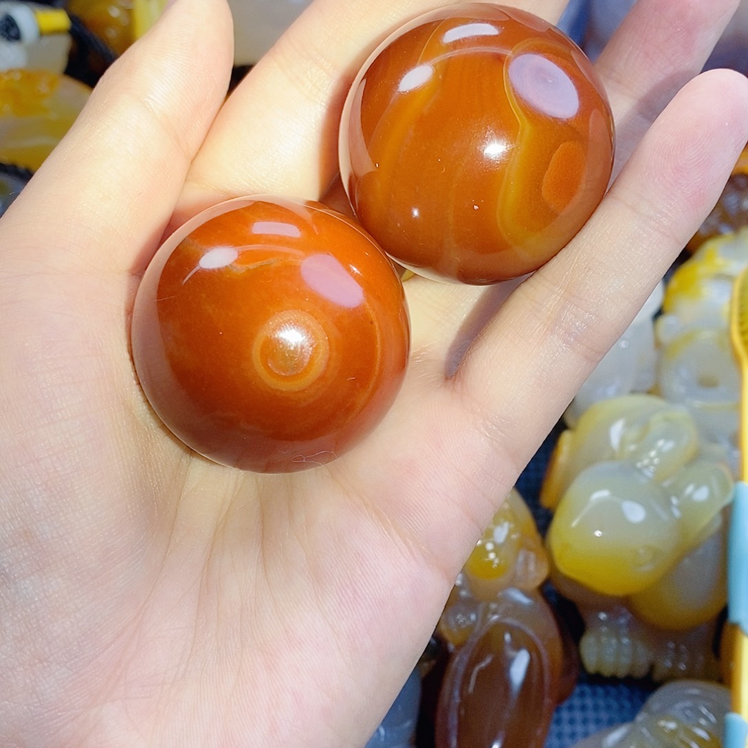 玛瑙/玉髓未镶嵌珠宝奇石