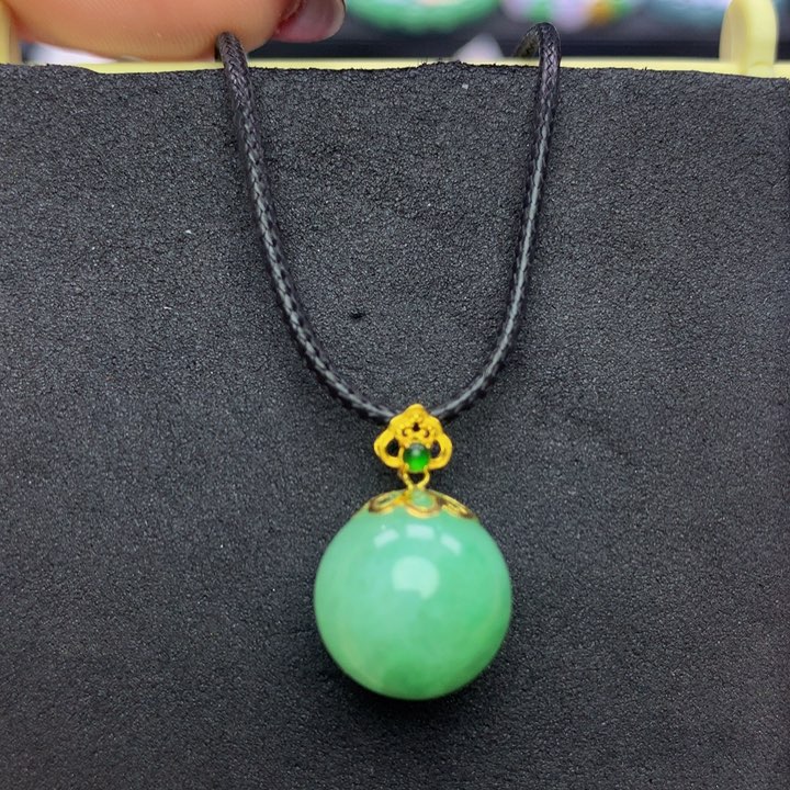 翡翠手链18K金镶嵌翡翠