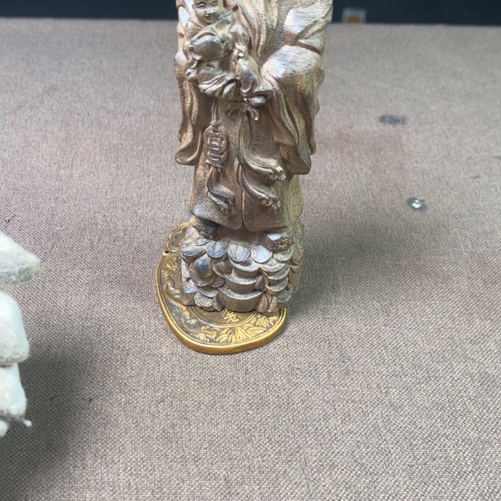 精品摆件工艺品等