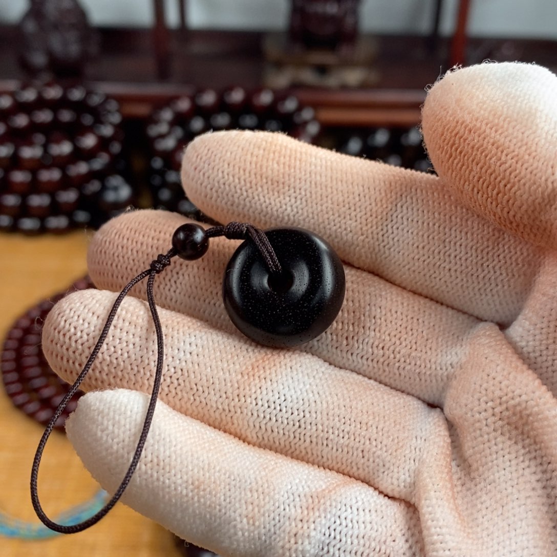 小叶紫檀吊坠紫檀