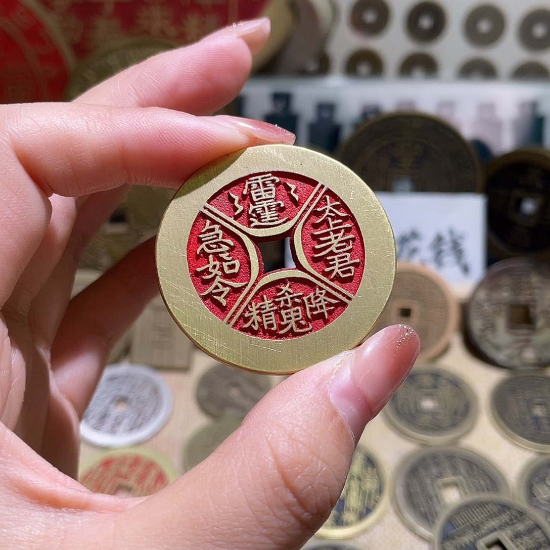 铜铜现代仿制工艺品花钱