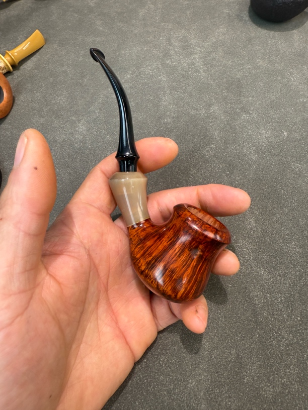 一斗唐（唐为林）亲工猪笼草烟斗
