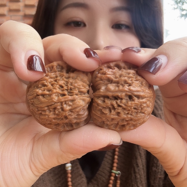 桃核吊坠南疆石38