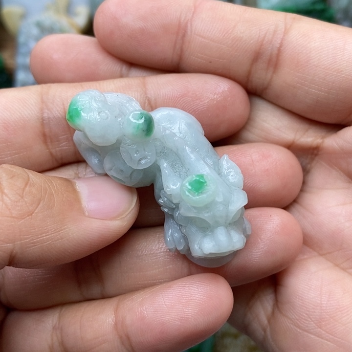 定制翡翠未镶嵌翡翠