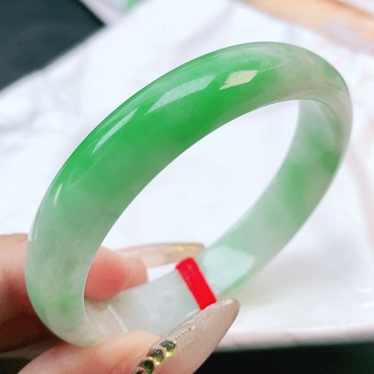 未镶嵌手镯翡翠55贵妃1184