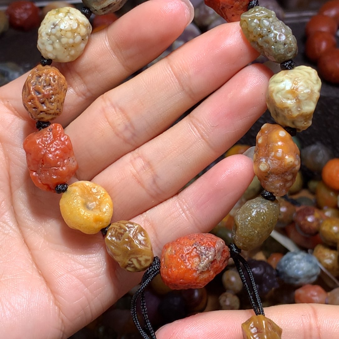 未镶嵌玛瑙/玉髓珠宝半成品