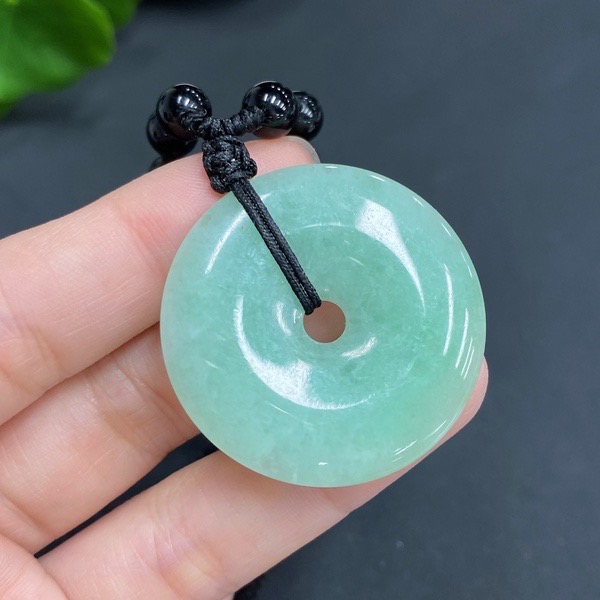 F37-天然A货翡翠-平安扣