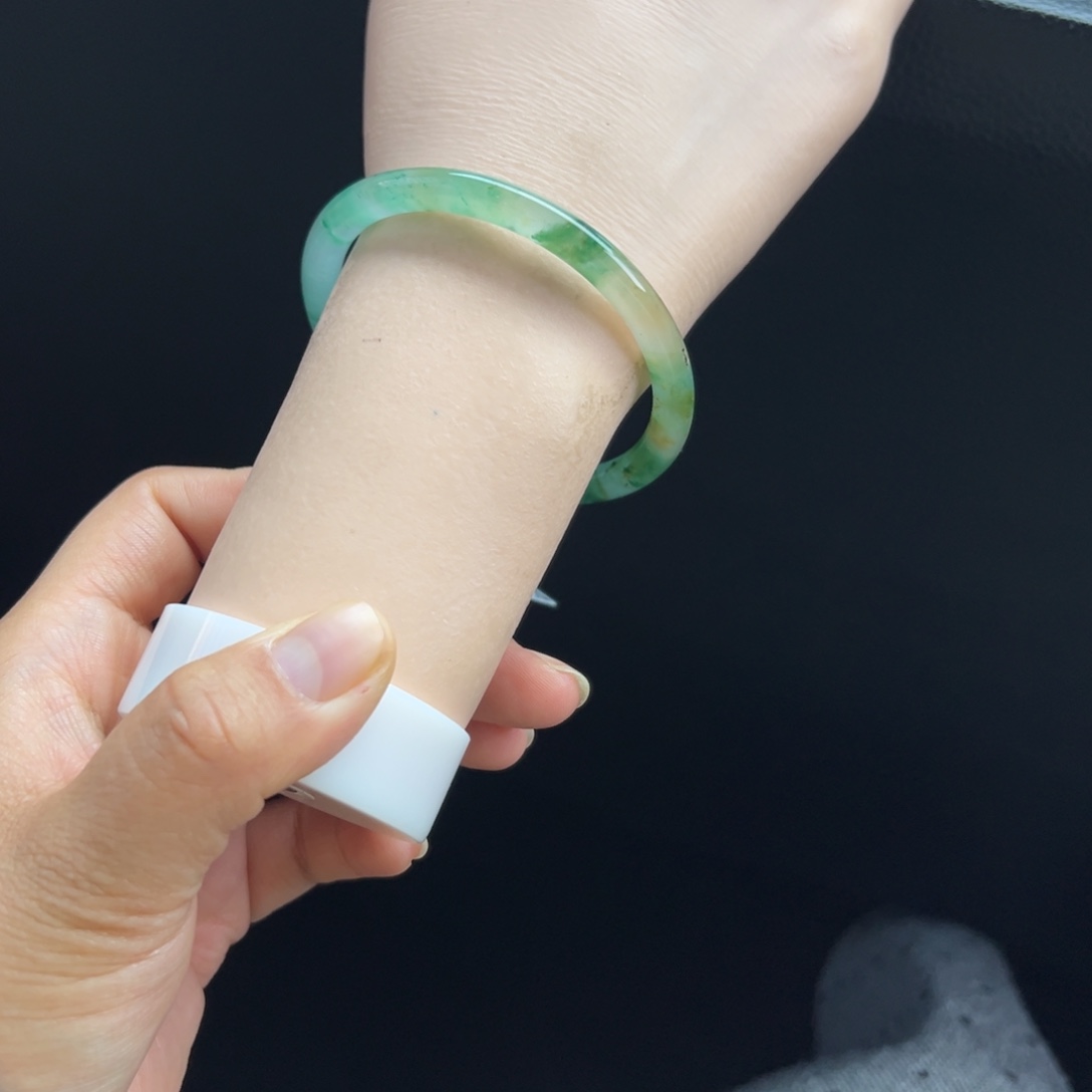 石英质玉未镶嵌手镯非洲翠56