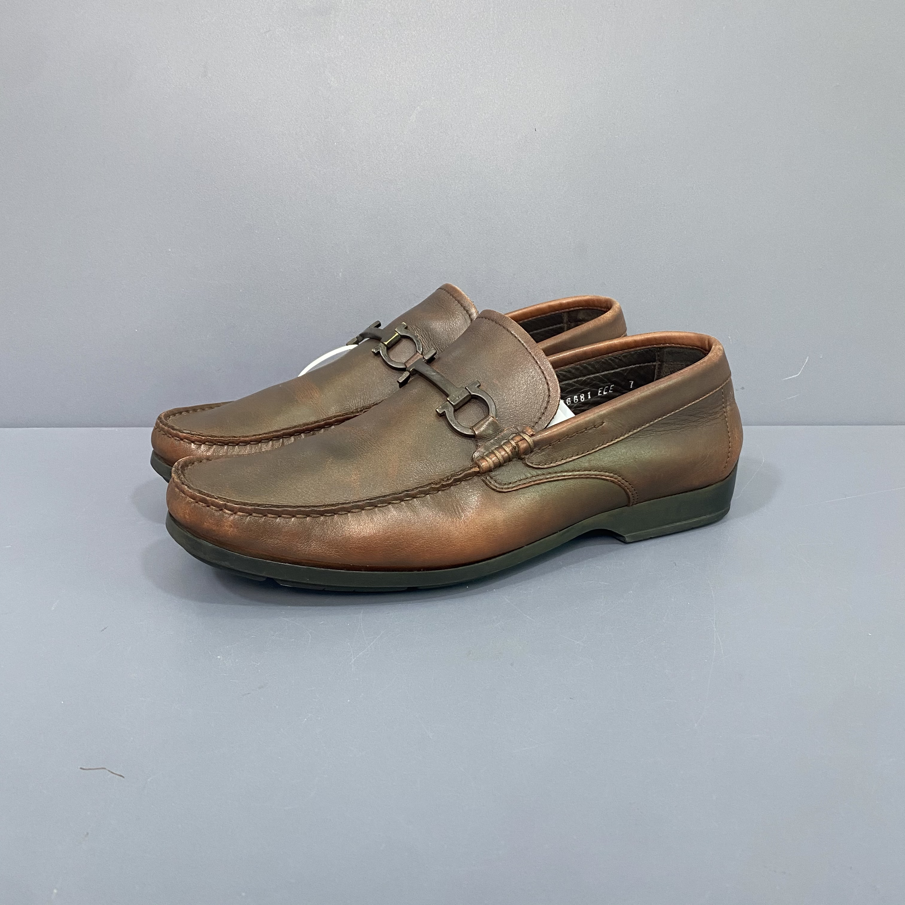 95新 FERRAGAMO/菲拉格慕 41码 菲拉格慕棕色双扣一脚蹬休闲鞋27 