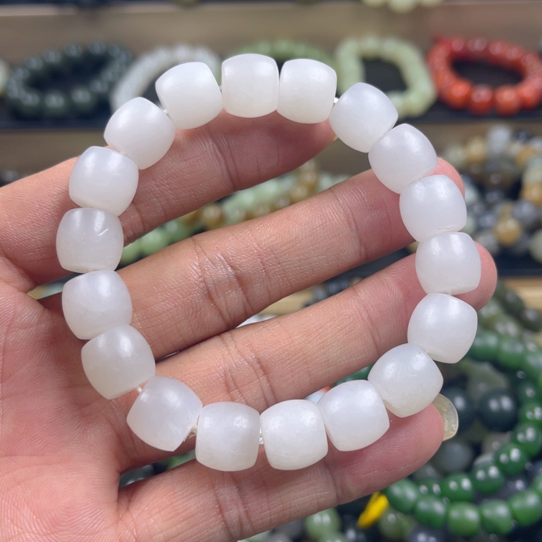 和田玉手串未镶嵌