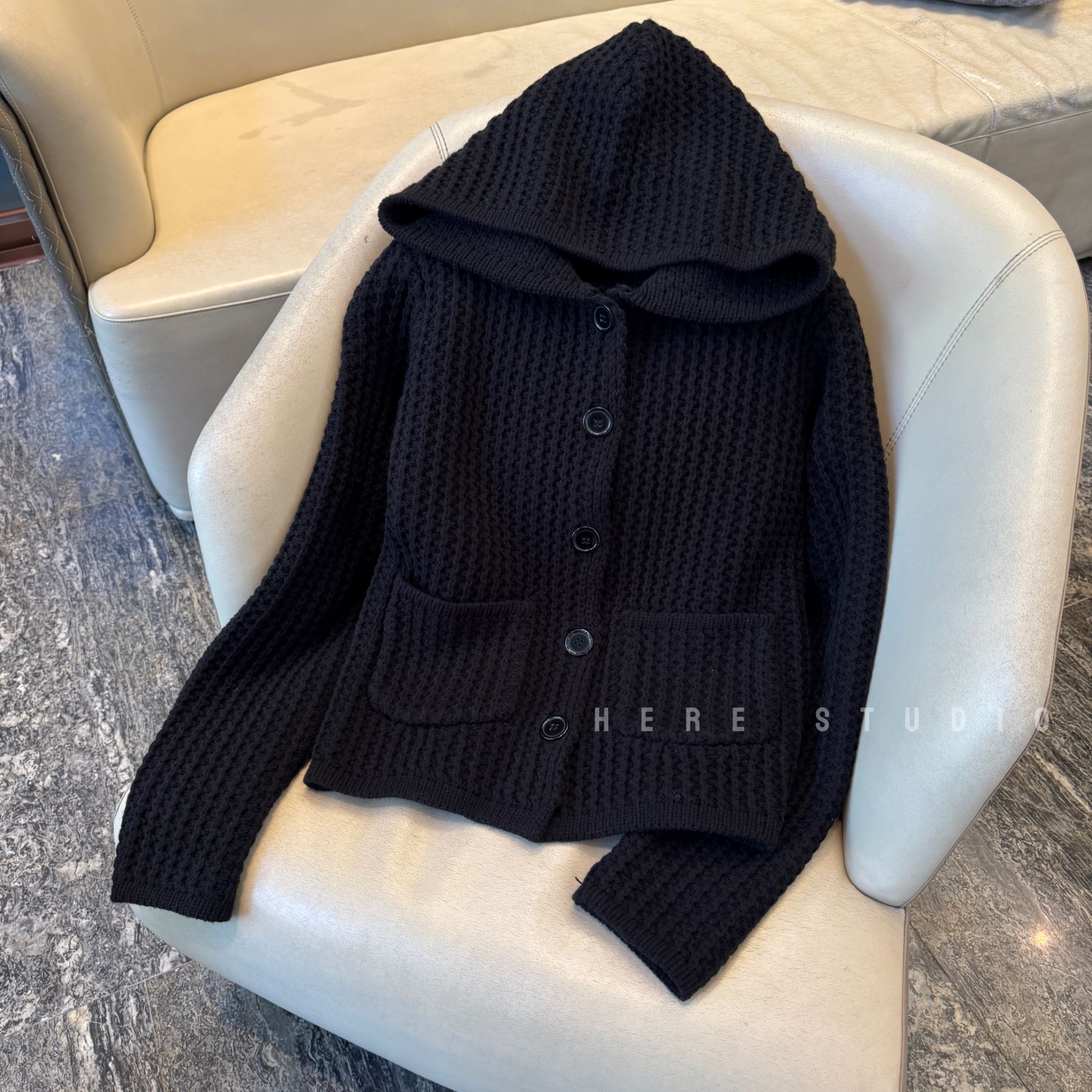 Here【耀黑女神】重工编织小众高级秋冬显瘦纽扣毛衣外套