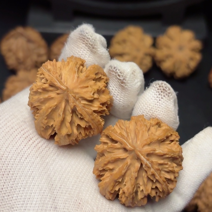 文玩核桃吊坠秦岭灯笼16