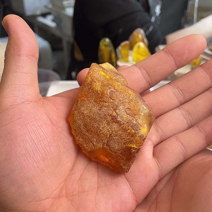 莫***天定制琥珀未镶嵌天然琥珀蜜蜡