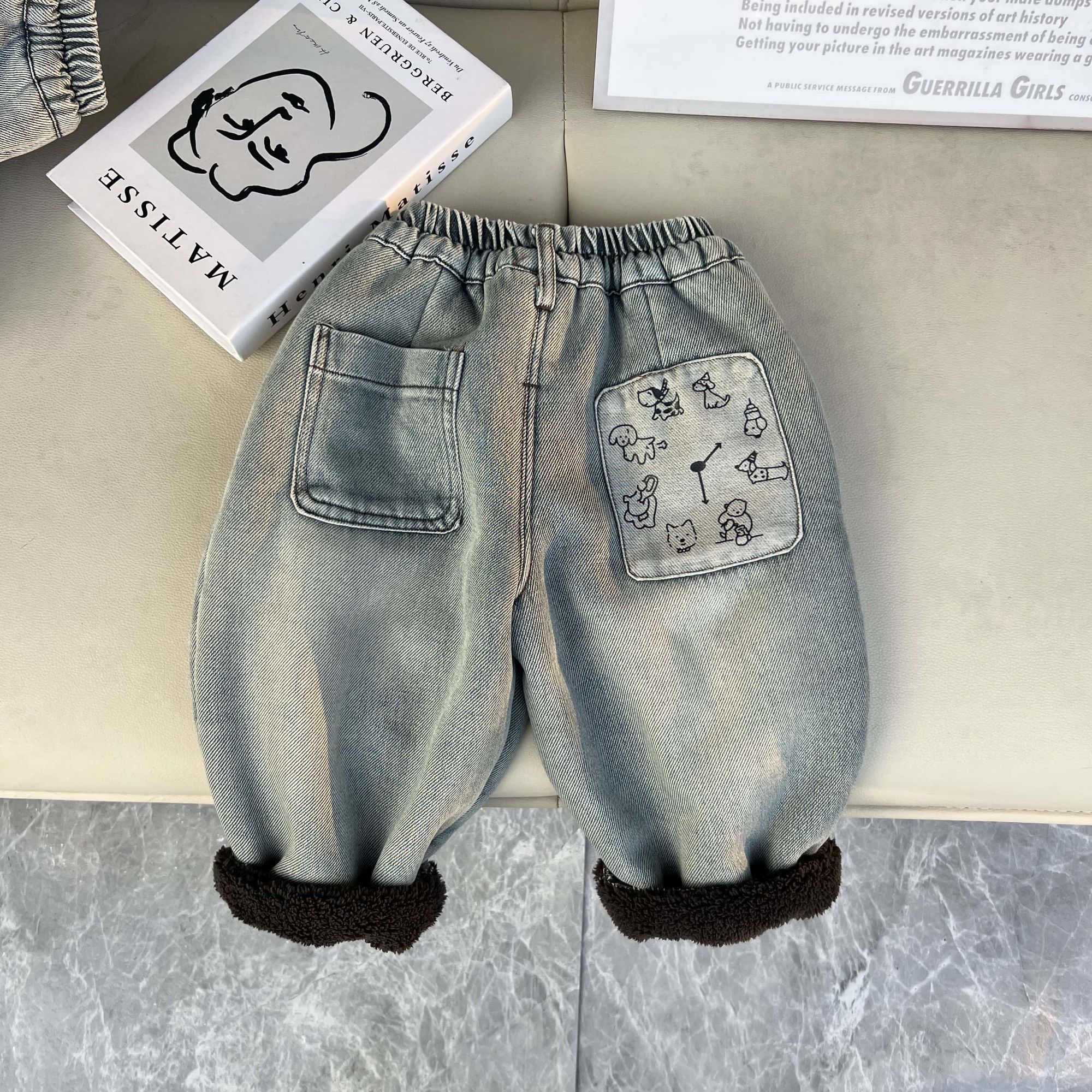 小狗口袋加厚绒牛仔裤