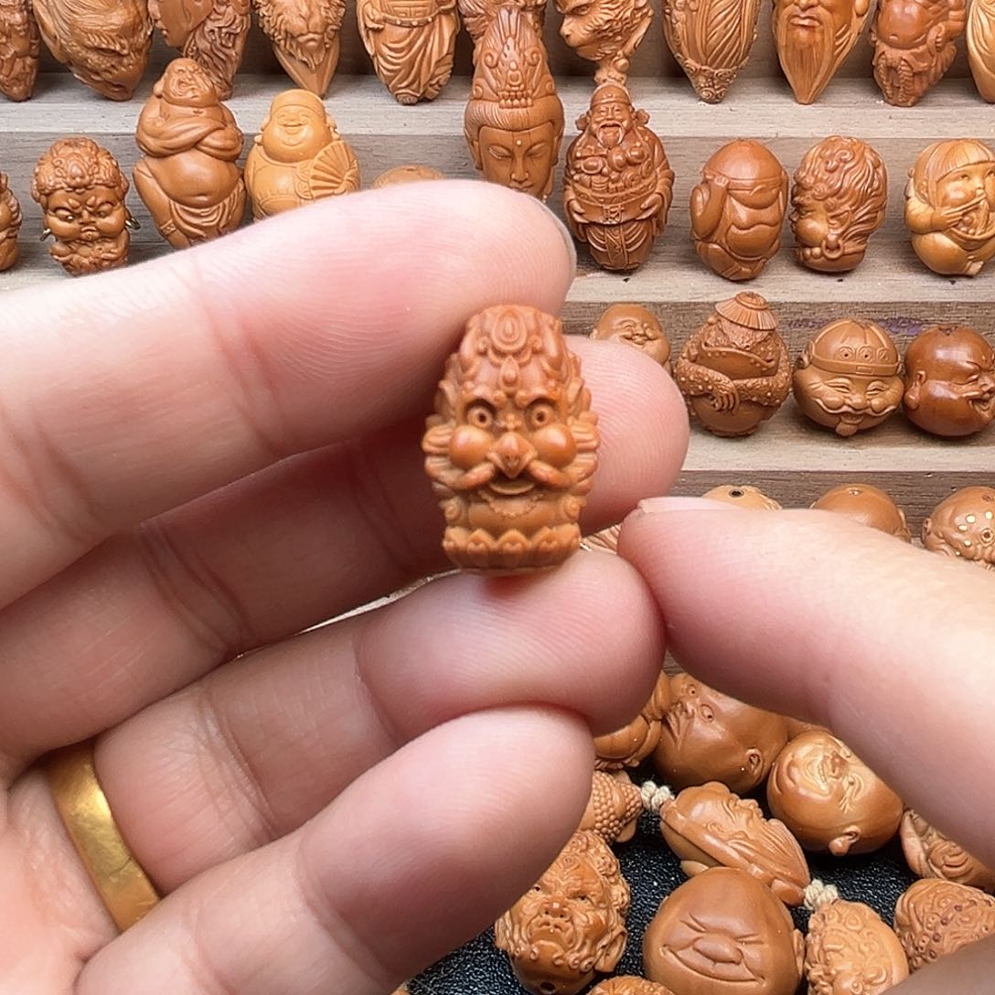 橄榄核吊坠14大鹏鸟