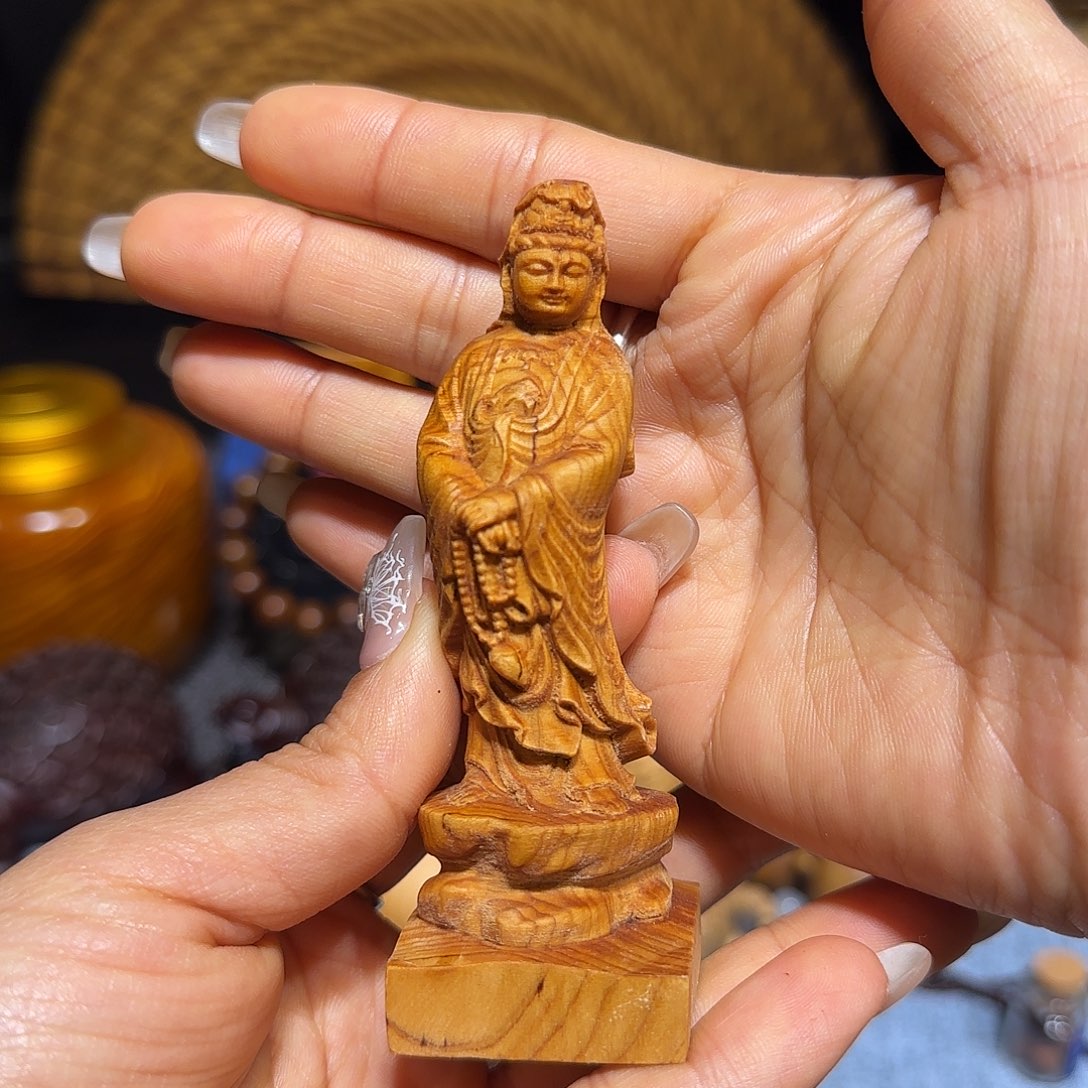 柏木（崖柏）手把件